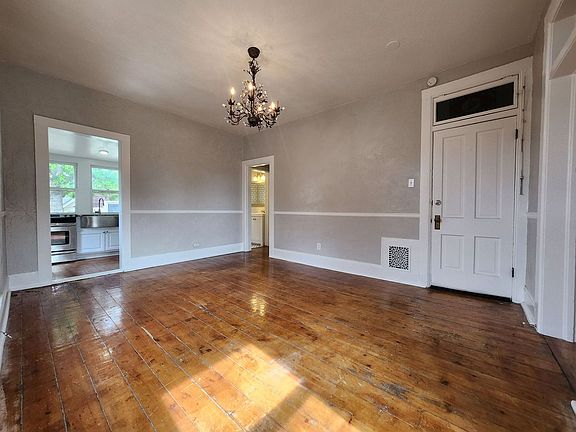 5th image of 724 N Nevada Ave #6