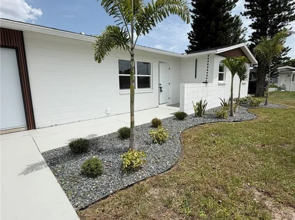 124 Andros St, Lehigh Acres, FL 33936