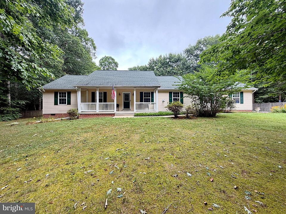 1st image of 8745 Pebble Pl