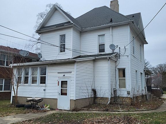 2nd image of 310 S Park St