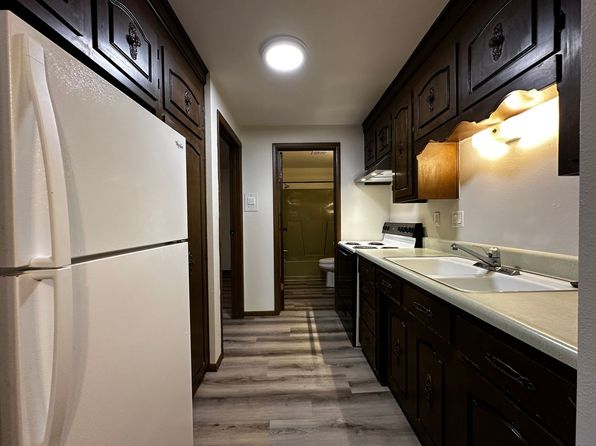 207 Fort Howard Ave #10