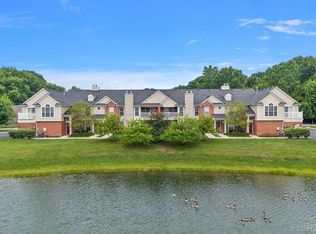 28228 Oakmonte Cir, New Hudson, MI 48165