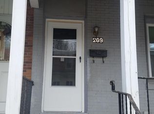 209 N Front St, Darby, PA 19023