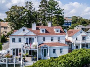 17 Bridge St #B, Manchester, MA 01944