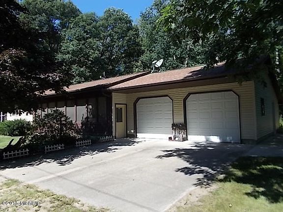 2nd image of 21212 White Cloud Dr