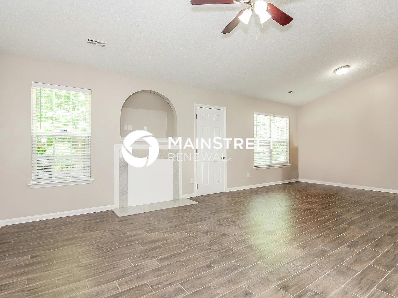 3377 Hunting Wood Ct — Photo 3