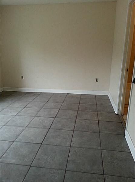2nd image of 294 Meadows Dr