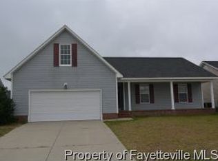 1472 Aultroy Dr, Fayetteville, NC 28306