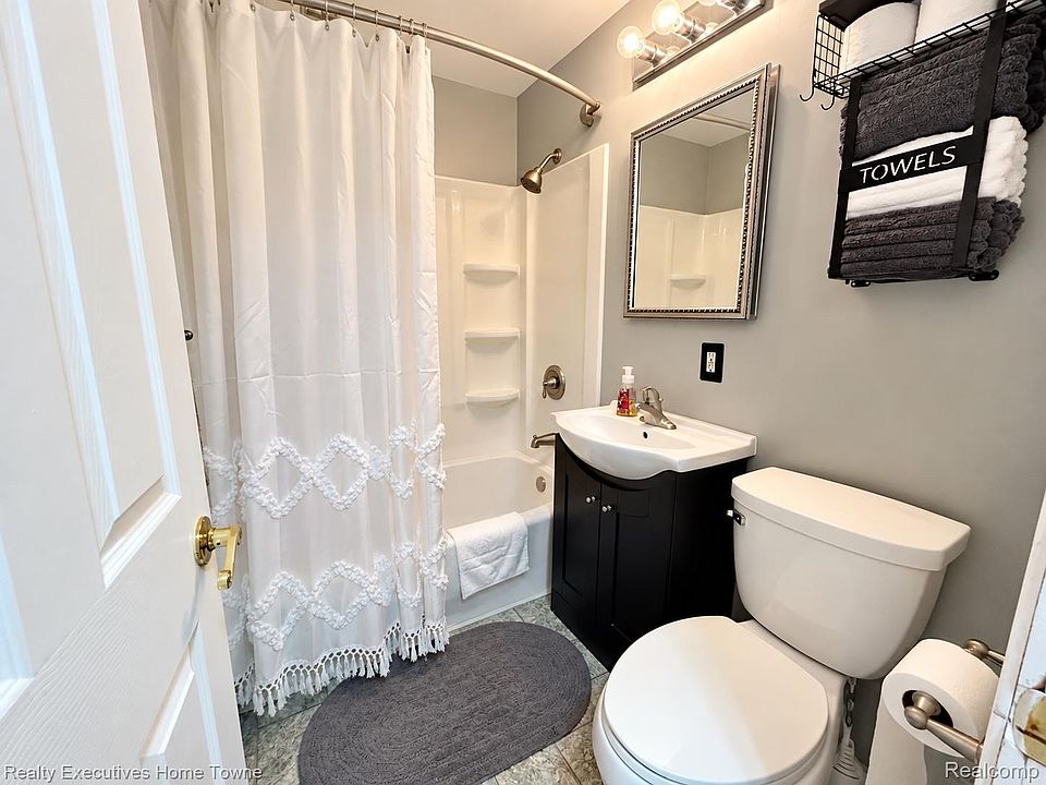 1806 Mansfield St, photo 14