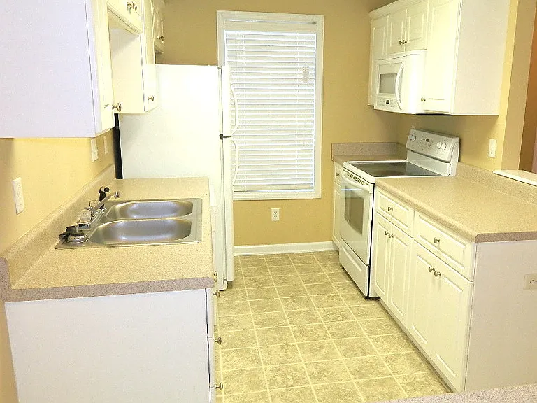 5254 Aruba Cir — Photo 7