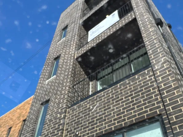 3219 N Elston Ave #1W, Chicago, IL 60618