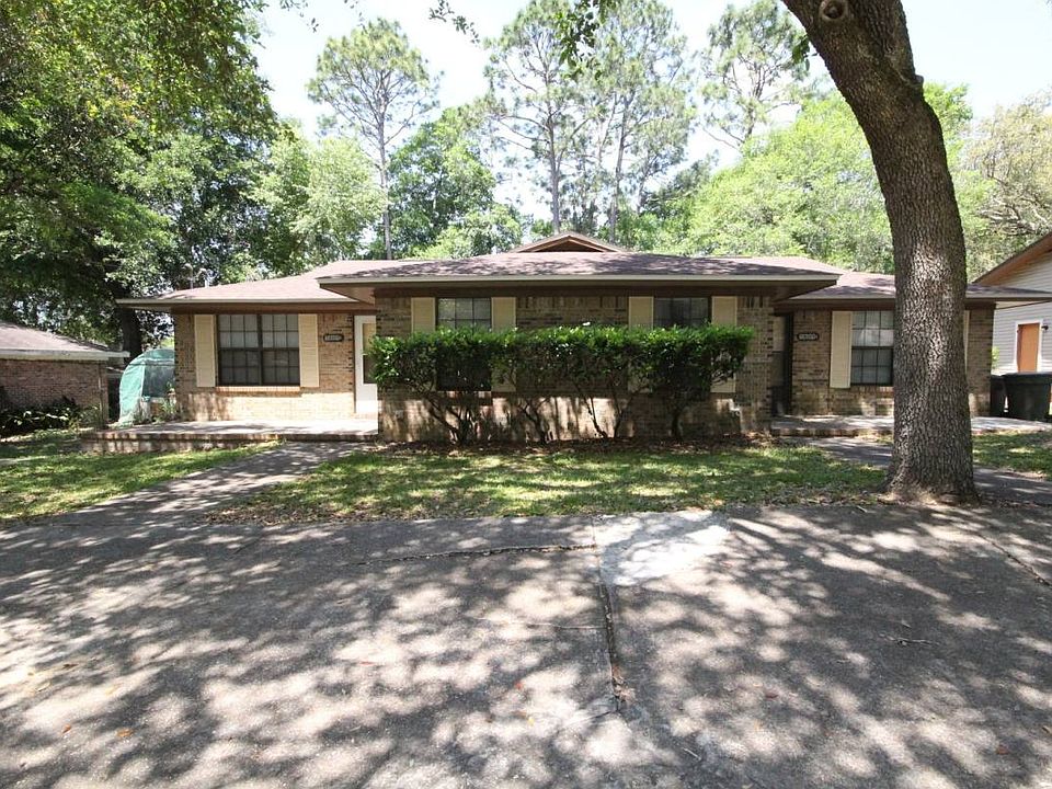 1st image of 5809 Princeton Dr APT A