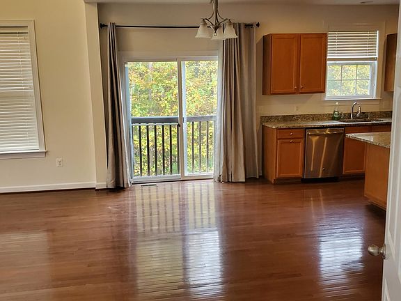 4th image of 5603 Spriggs Meadow Dr