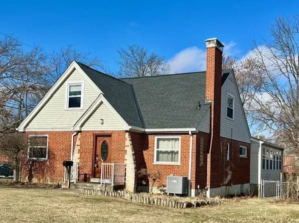 3318 Dolomar Dr, Cincinnati, OH 45239