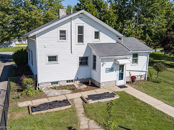 3rd image of 45087 Butternut Ridge Rd