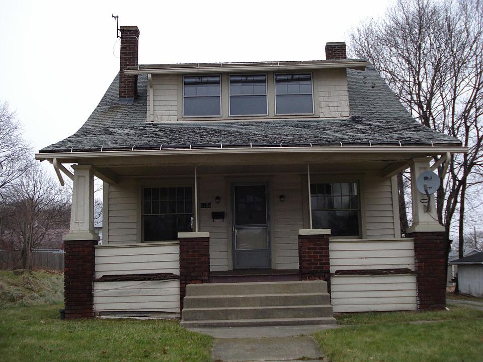 2nd image of 1758 E Midlothian Blvd