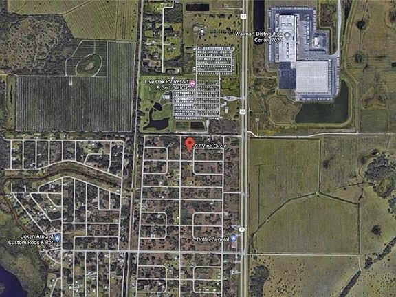 4th image of 97 Vine Cir