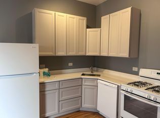 1215 W Grand Ave APT 3F, Chicago, IL 60642