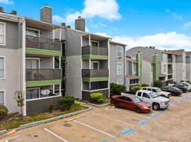 Parkway And Parkgreen On Bellaire