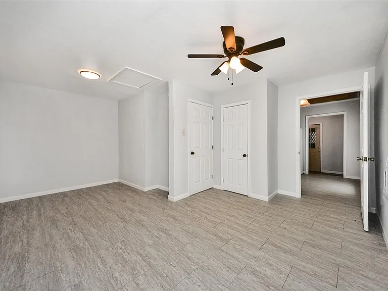 814 Broadway St #A — Photo 16