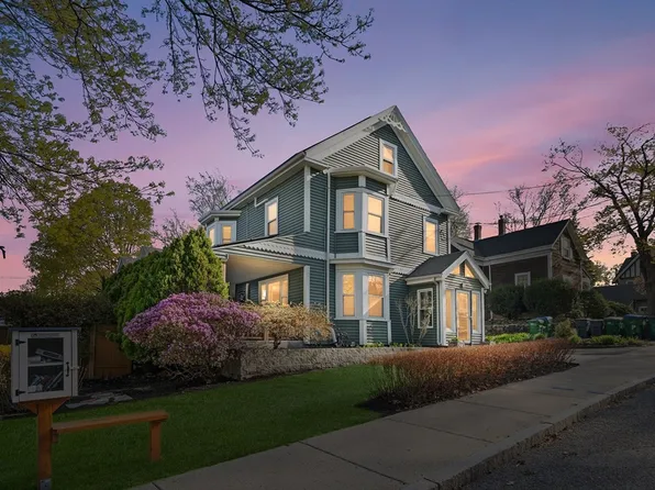 75 Wyman St, Medford, MA 02155