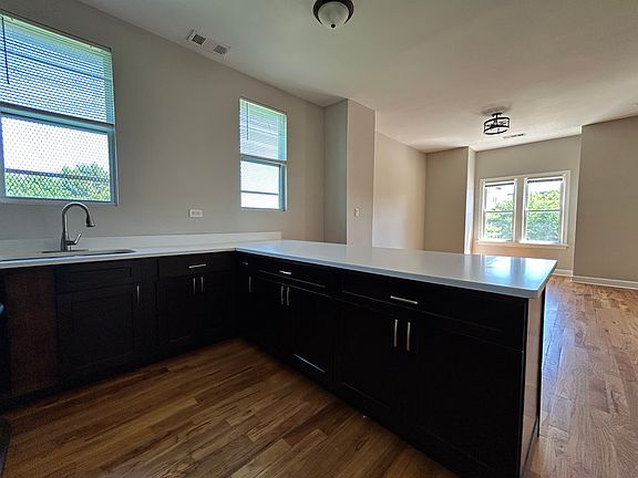 5th image of 3618 W McLean Ave #2