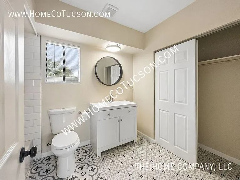 2714 N Hopi Pl #7 — Photo 6
