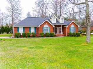 111 Honey Brook Dr, Toney, AL 35773