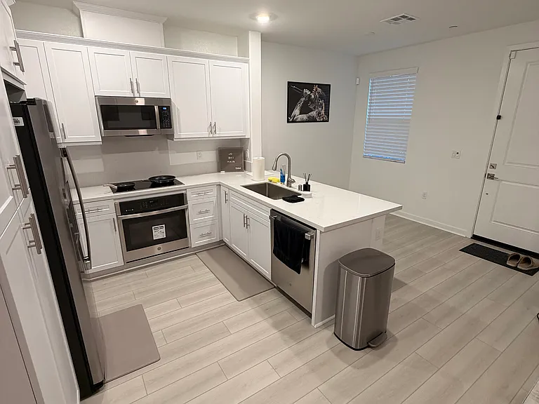 4261 S Gasly Paseo — Photo 3