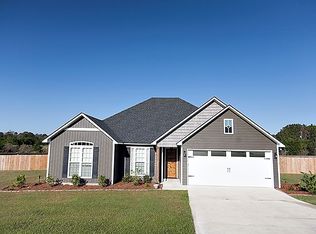 211 Bailey Cir, Thomasville, GA 31757