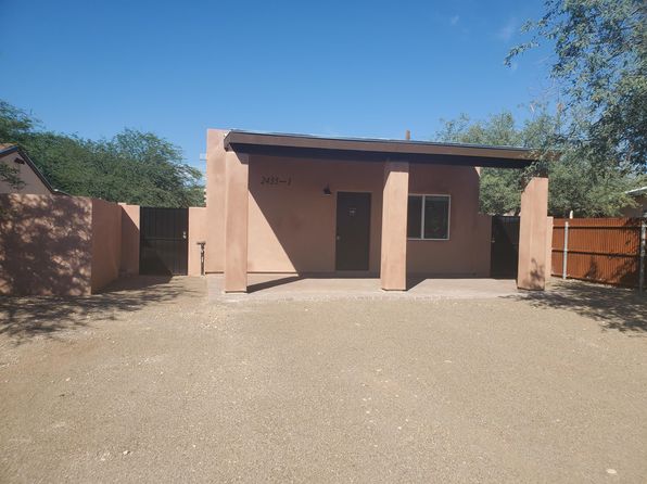 2435 N Santa Rita Ave #1