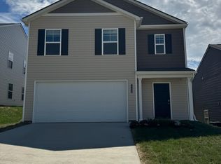 1150 Clearwater Ln, Johnson City, TN 37601