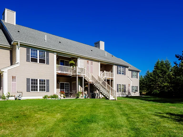 Fairhaven Residential Garden Apartment Homes — Photo 28