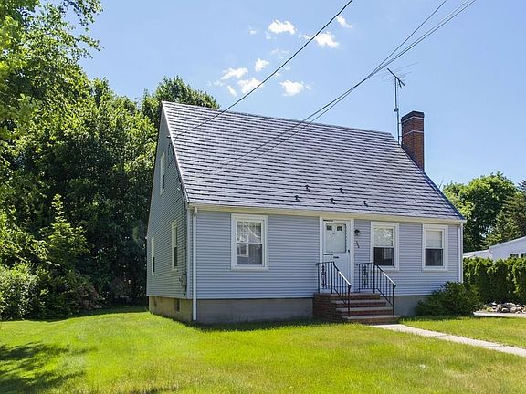 3rd image of 364 Railroad Ave