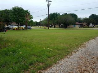 2045 Lakeview Dr, Canyon Lake, TX 78133