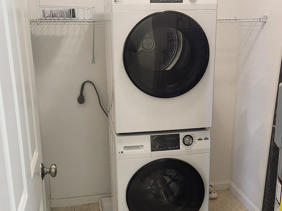 New GE Washer & Dryer