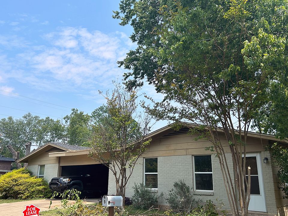 1st image of 7001 Guadalupe St #B