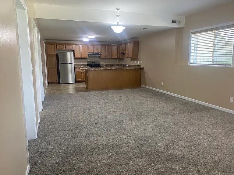 2070 Bald Eagle Ct #2070 — Photo 5