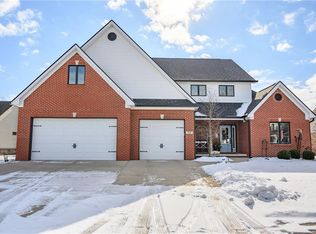 1655 Williamsburg Ln, Franklin, IN 46131