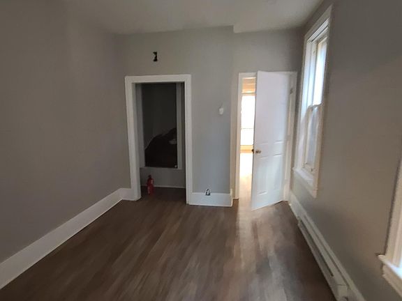 4th image of 1140 Franklin St APT 1