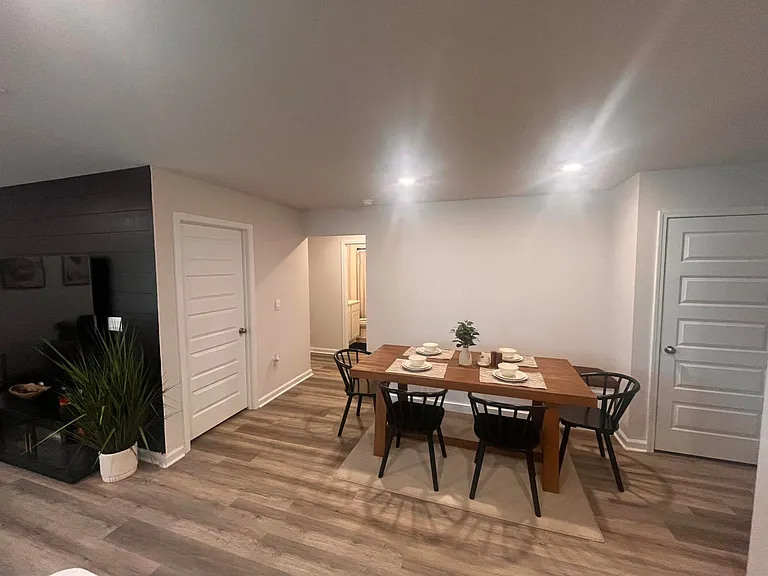4616 Naval Ct — Photo 4