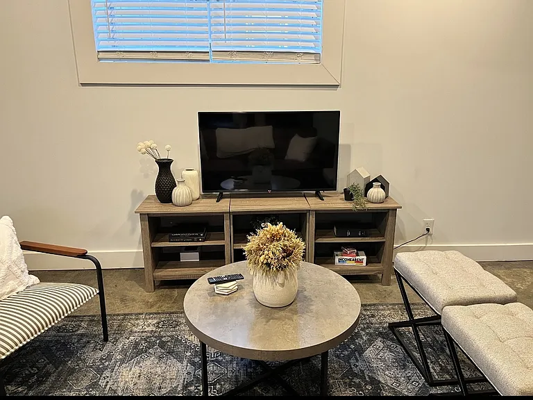647 Magnolia St NW #2 — Photo 3
