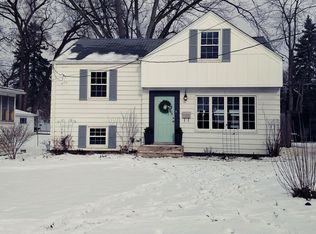 354 Marion Ave, Glen Ellyn, IL