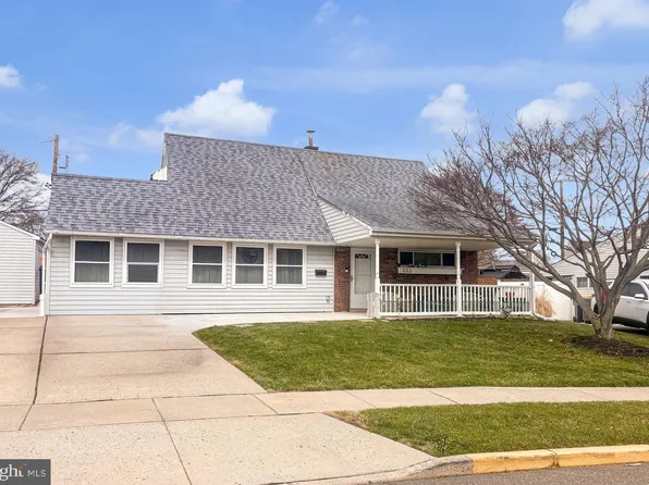 233 Kenwood Dr S #S, Levittown, PA 19055