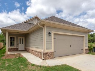 3438 Misty Hollow Dr, Bessemer, AL 35022