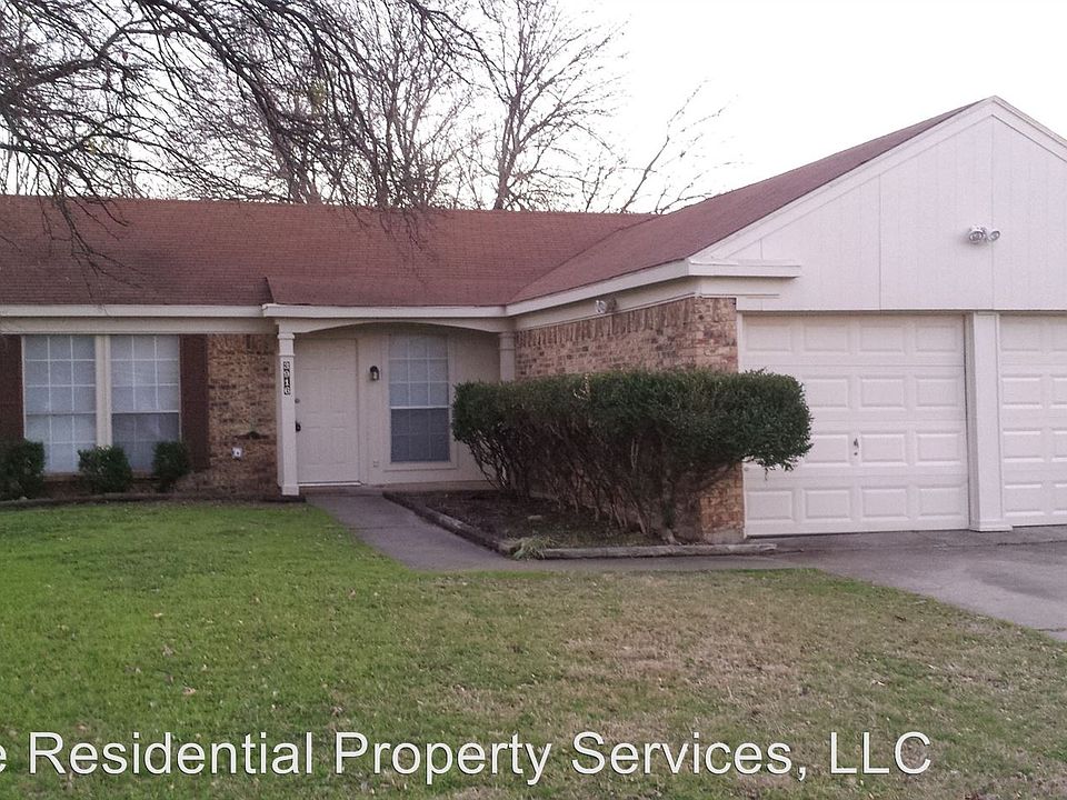 1st image of 3916 Springside Dr