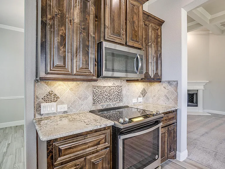 16717 White Rock Blvd — Photo 19