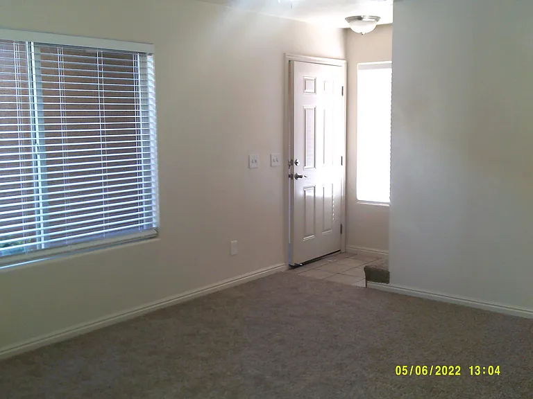 2637 E 650 North Cir #1 — Photo 3