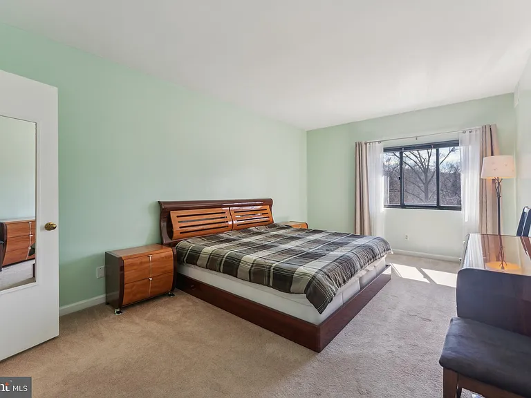 12712 Veirs Mill Rd — Photo 18