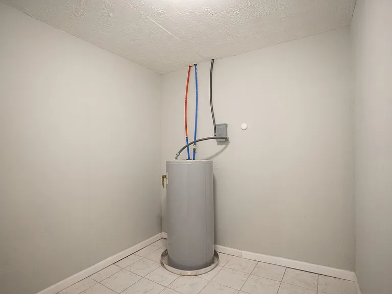 2432 Golden Camp Rd — Photo 13